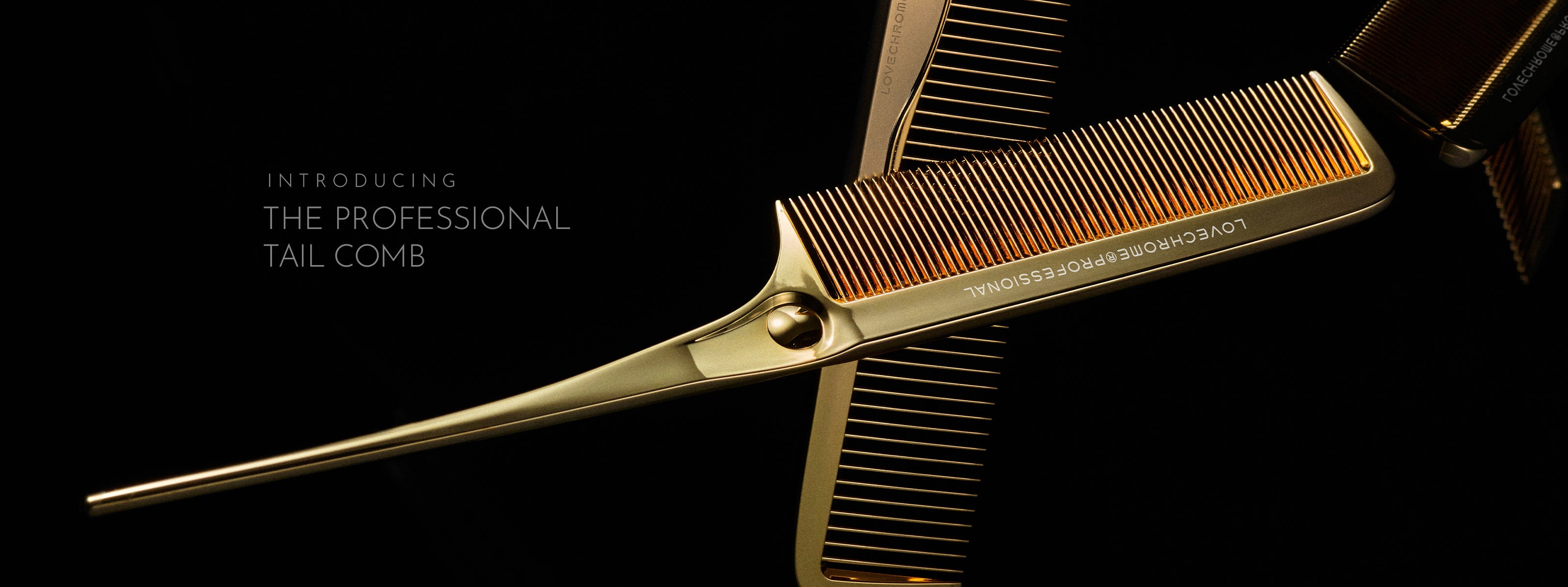 LOVE CHROME INBATH Paddle Comb Premium Black